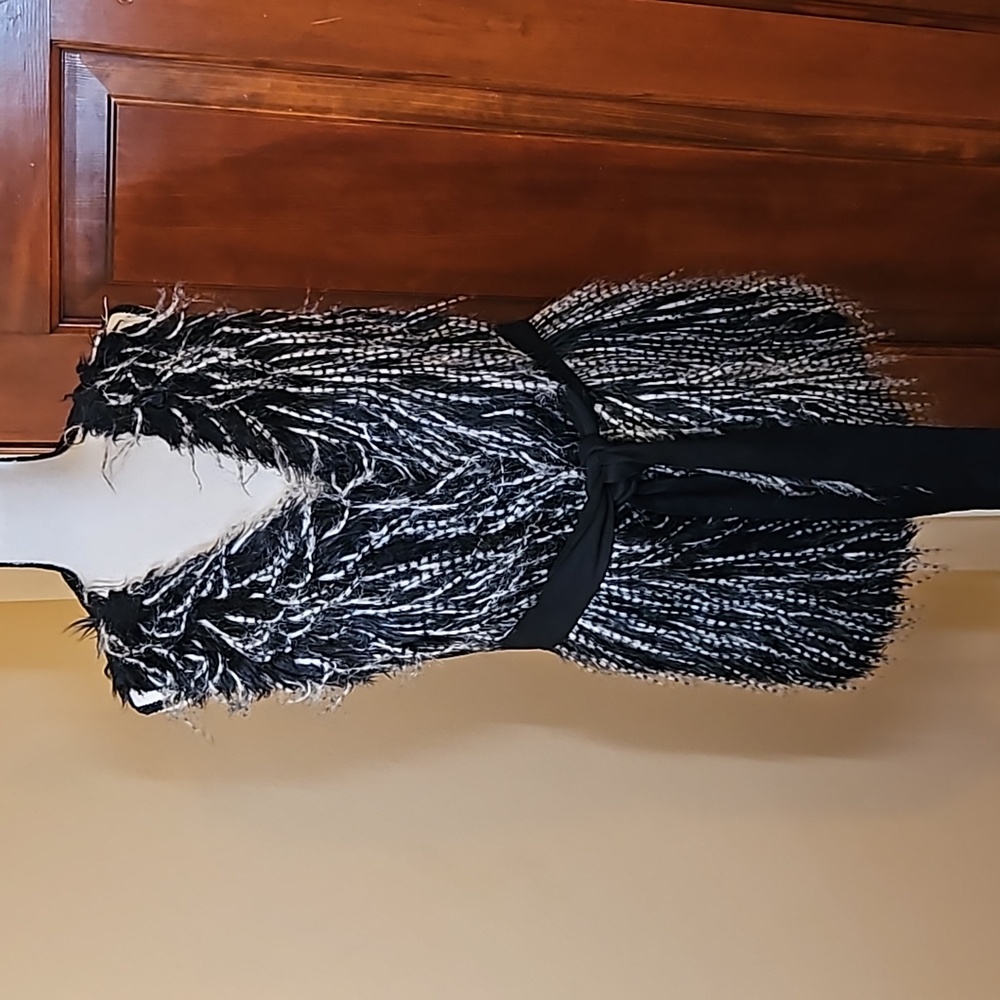 EINII VEST TIE WAIST S SMALL BLACK WHITE